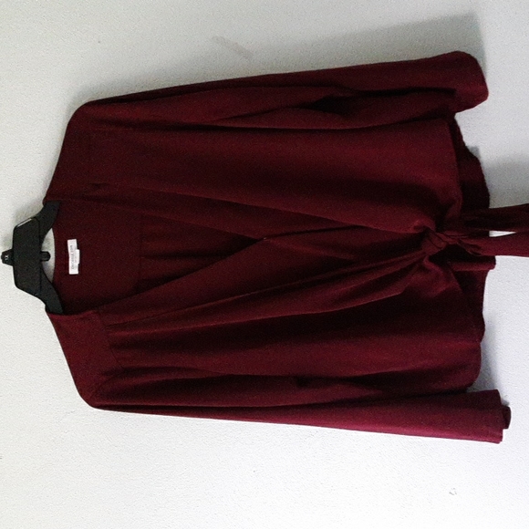 Chicsoul.com Tops - Chicsoul.com tie front blouse size 2X